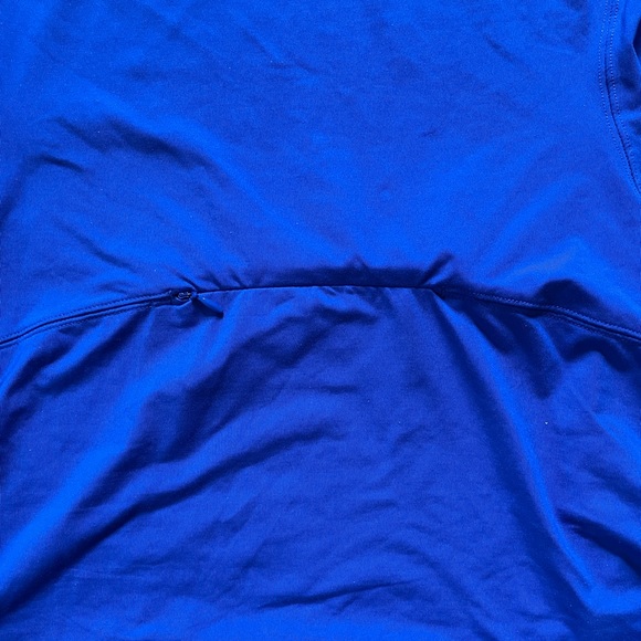 GapFit Running Hoodie - Picture 3 of 4